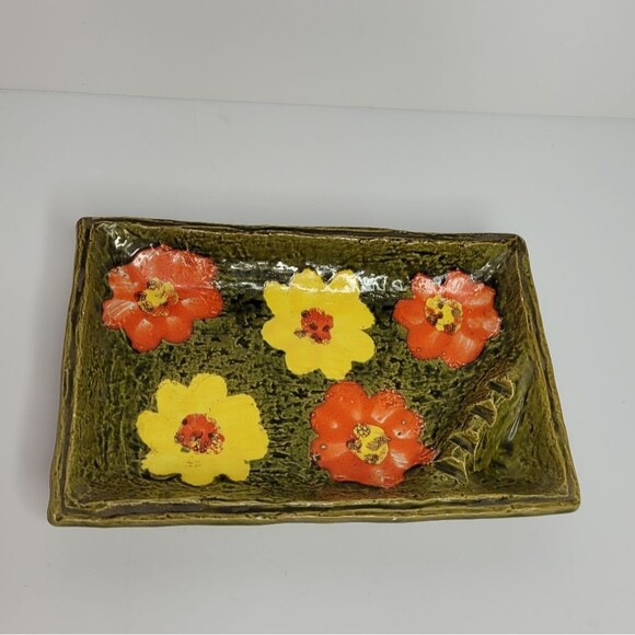 Vintage Ceramic Ashtray Made in Japan Flower Power Retro Hippie MCM - Picture 1 of 7
